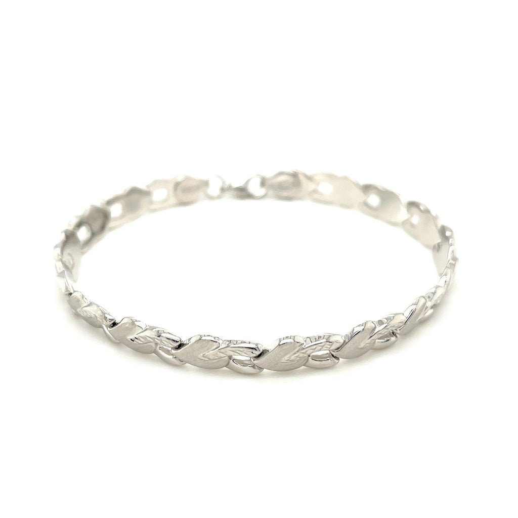 14k White Gold Heart Shape Textured Bracelet (6.35 mm) — view 2
