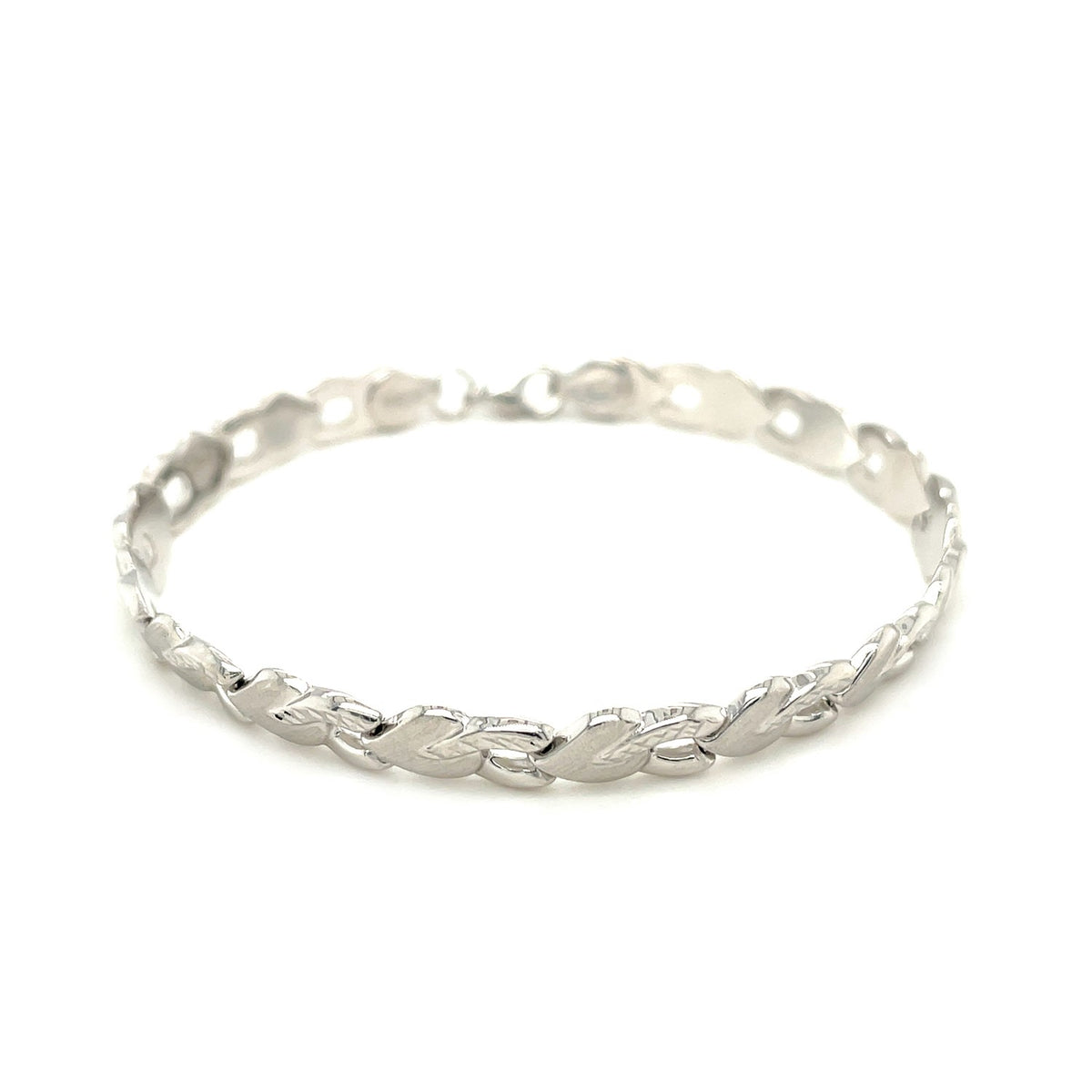 14k White Gold Heart Shape Textured Bracelet (6.35 mm) — view 2