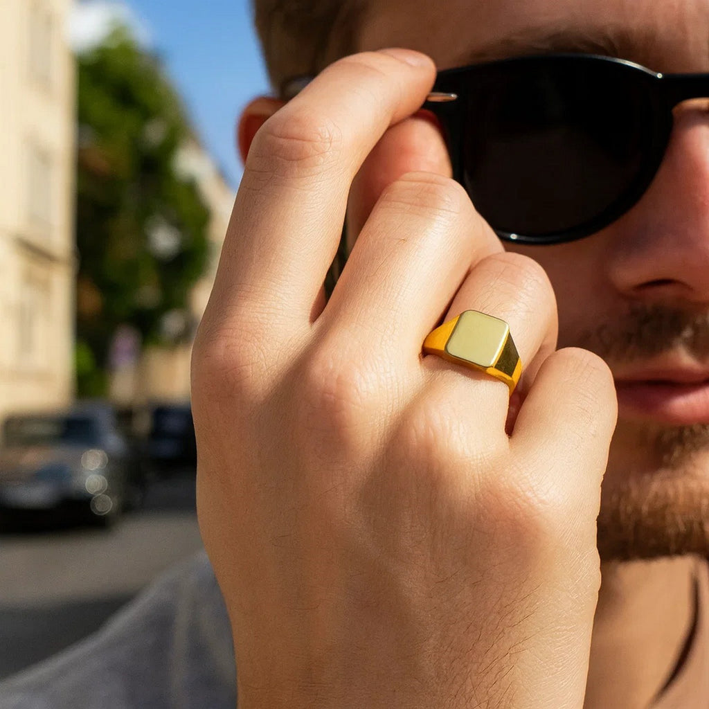 14K Yellow Gold Polished Rectangular Signet Ring — view 5