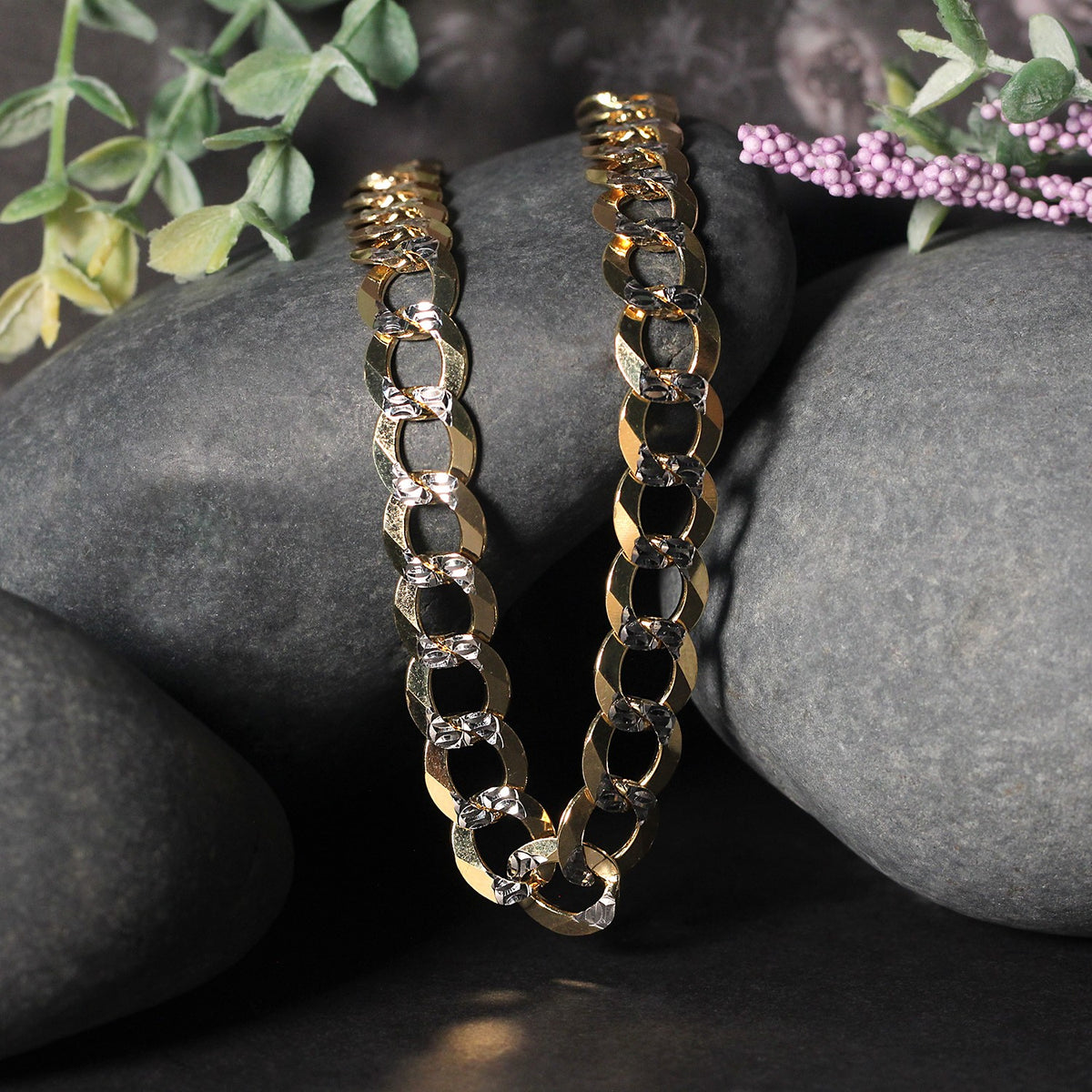 10 mm 14k Two Tone Gold Pave Curb Chain (9.70 mm) — view 6