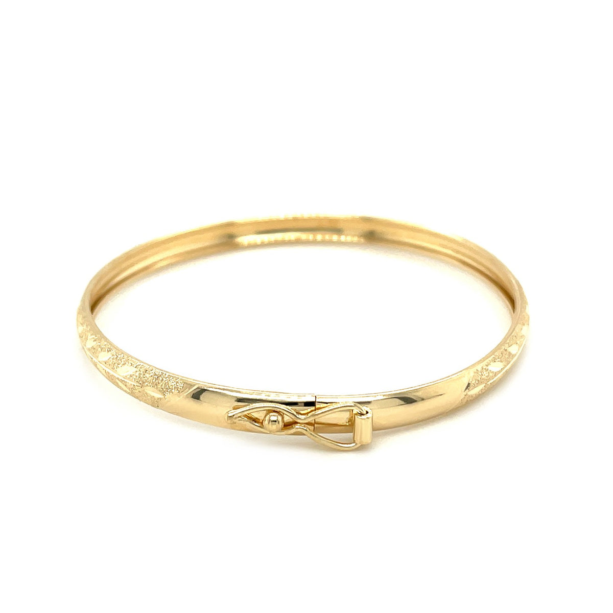 10k Yellow Gold Dome Childrens Diamond Cut Florentine Bangle (4.00 mm) — view 3