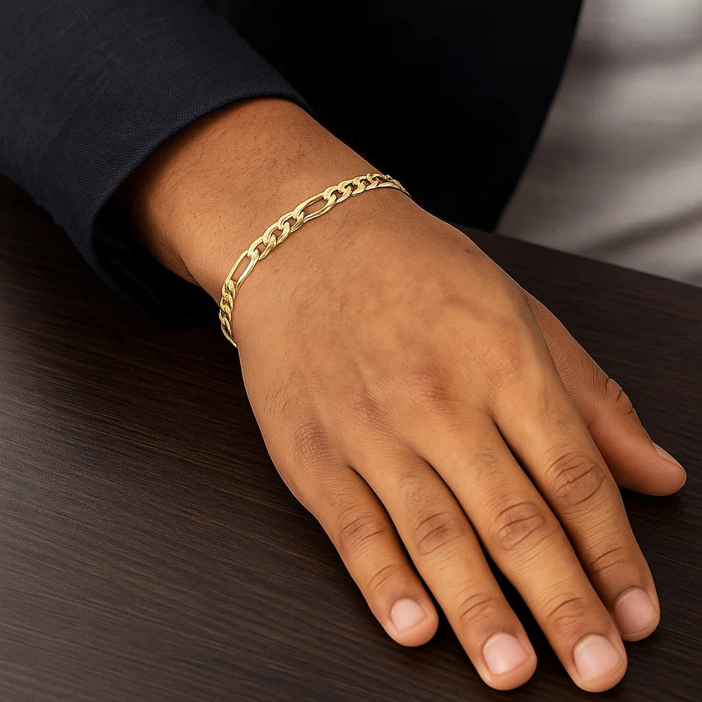 10k Yellow Gold Link Figaro Bracelet (5.30 mm) — view 2