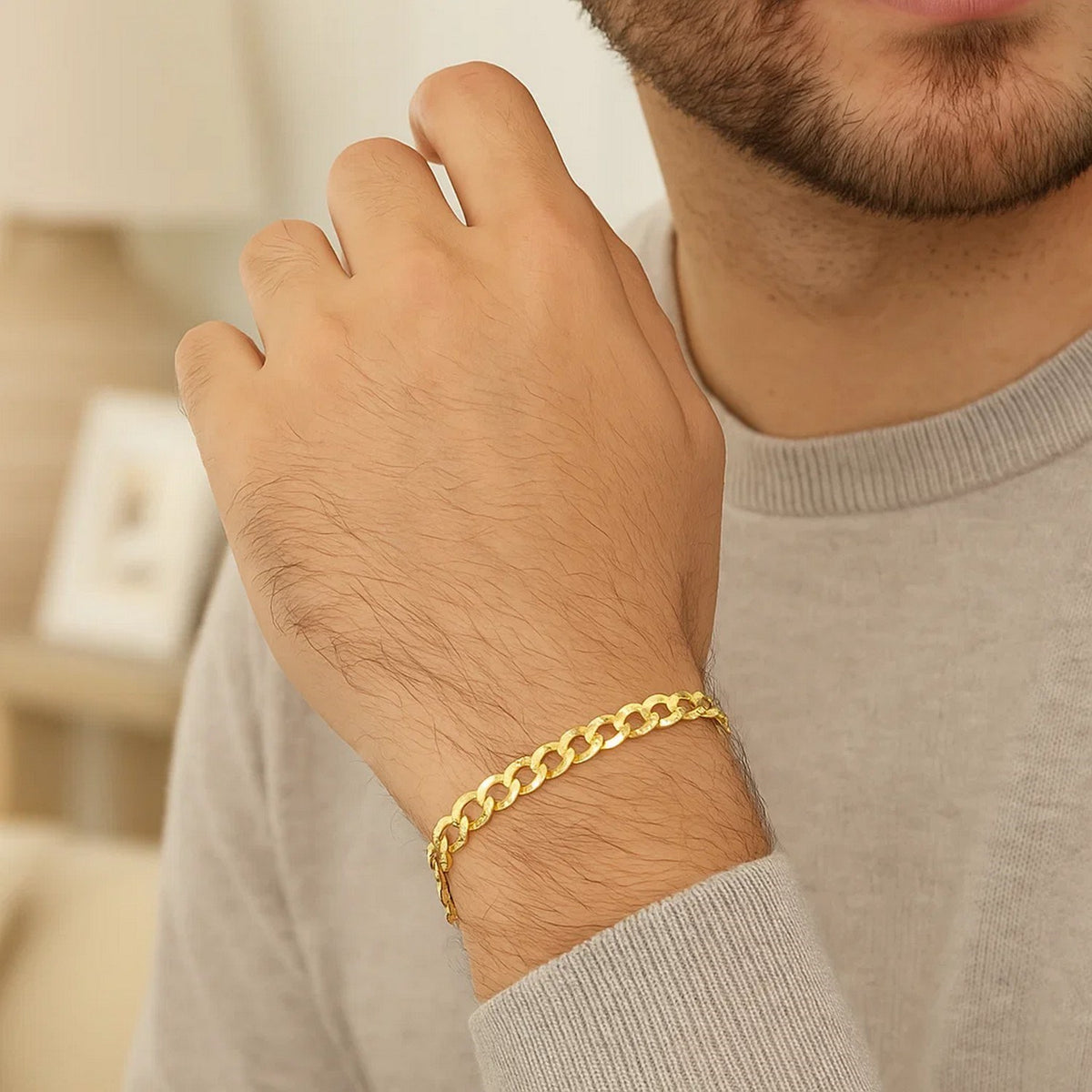 10k Yellow Gold Curb Bracelet (4.70 mm) — view 4